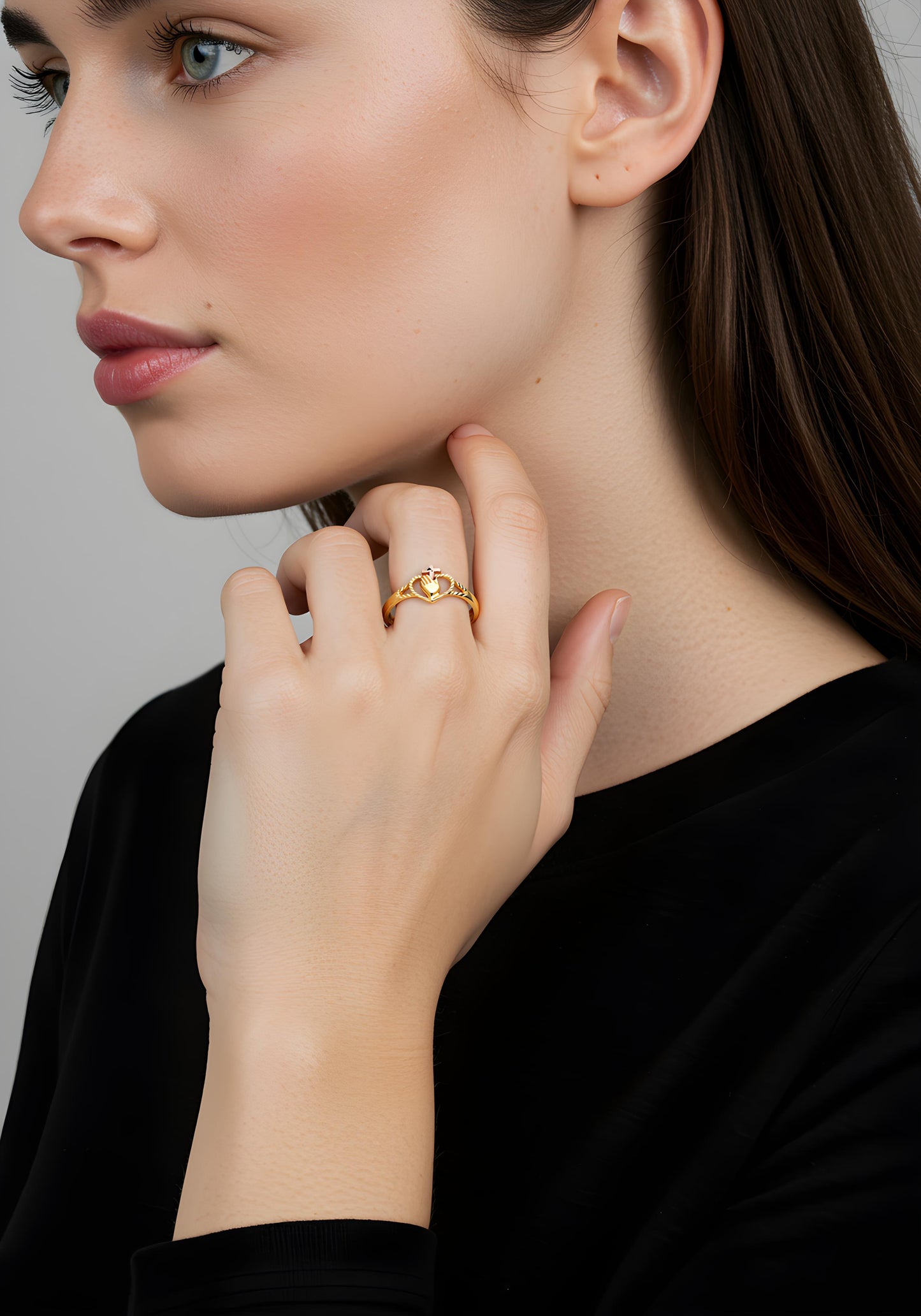 Solid 14K gold Praying Hands Ring EJLR1811