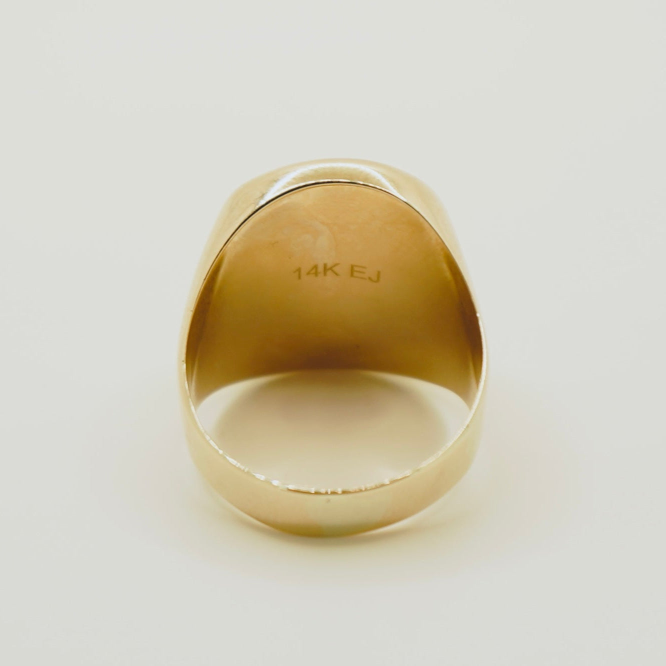Solid 14K Yellow Gold Oval Signet Ring EJMR29814