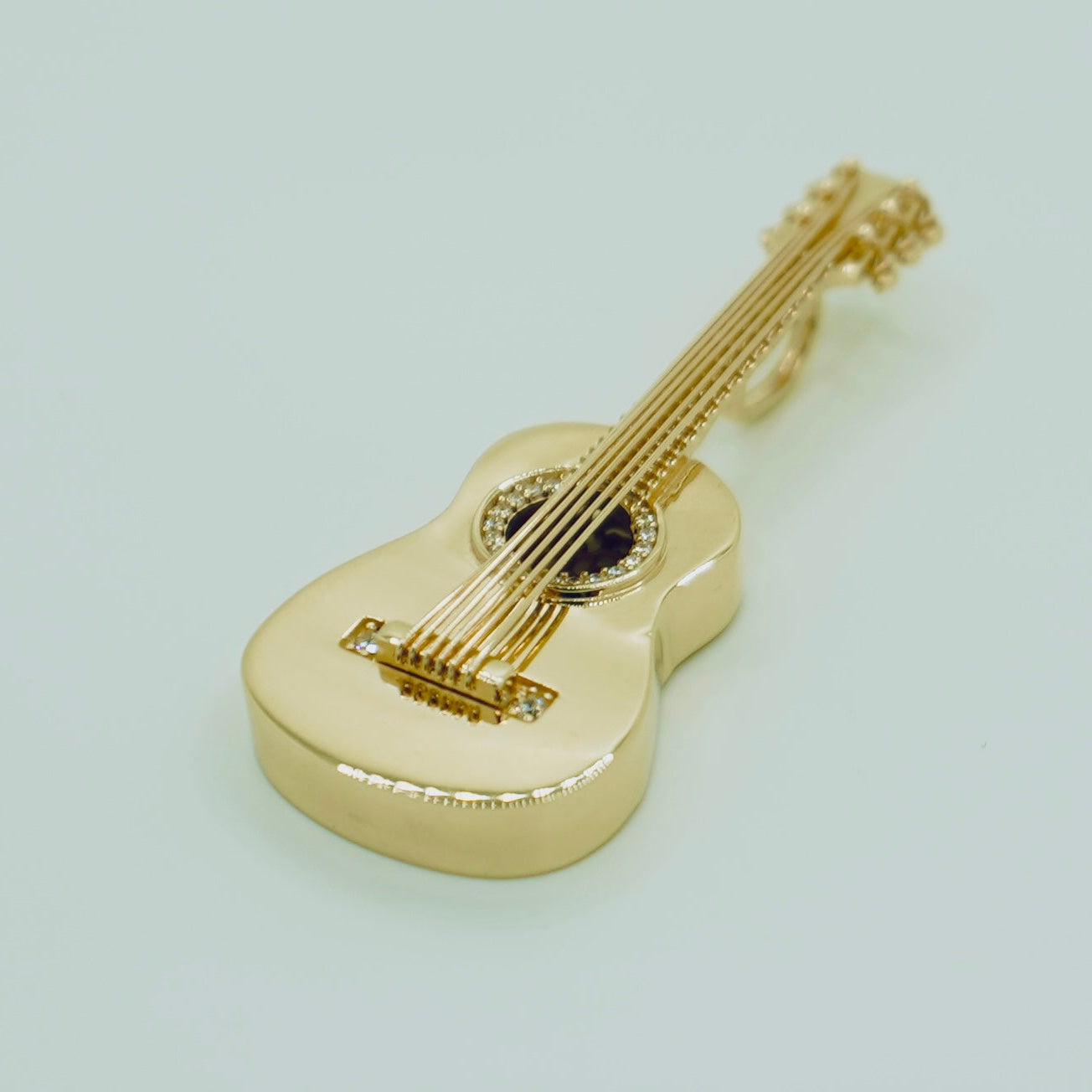 Solid 14K Yellow Gold Handmade Guitar pendant EJCM26504