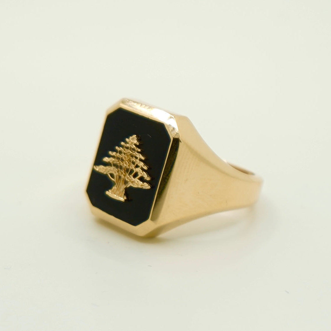 Solid 14K Yellow Gold Cedar Tree Onyx Ring