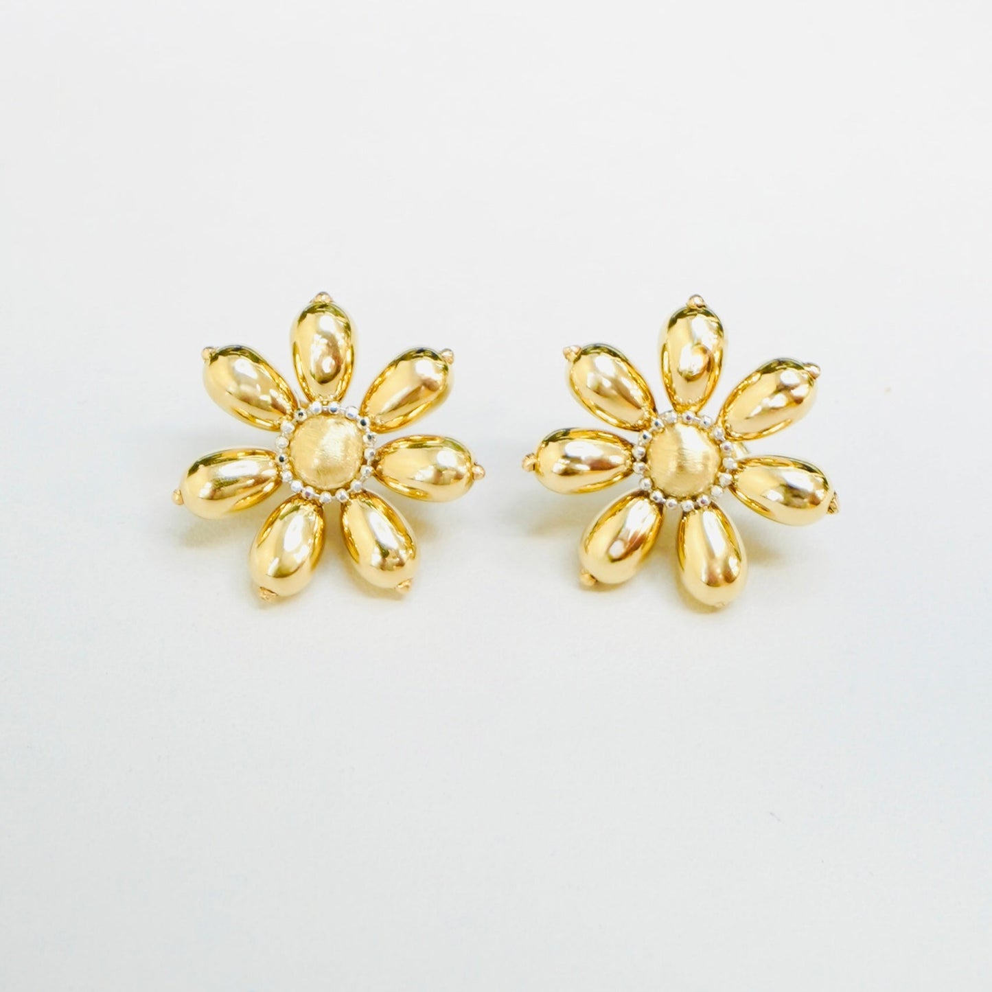 Solid 14K Yellow Gold Flower Earrings