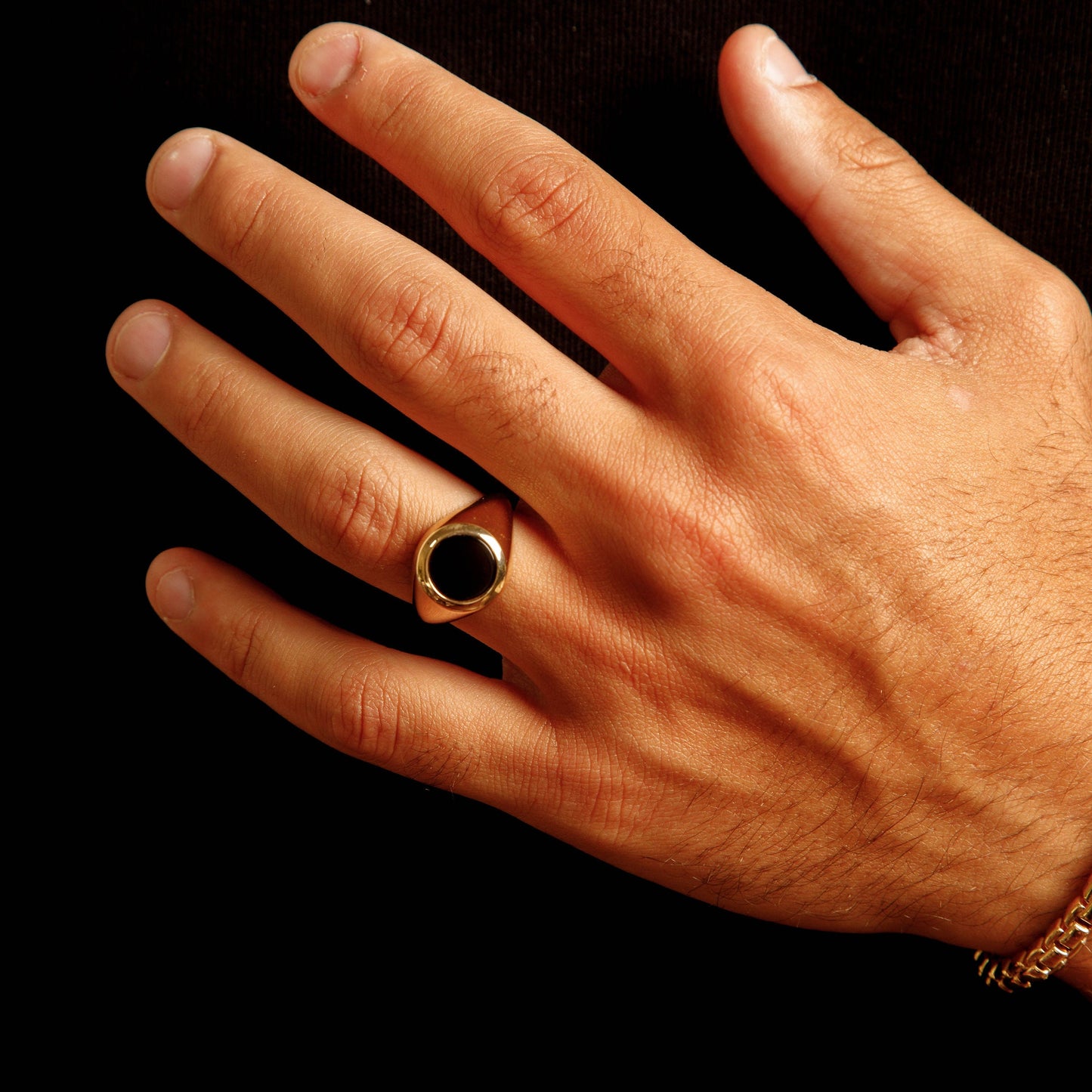 Solid 14K Gold Black Onyx Oval Ring EJMR29629