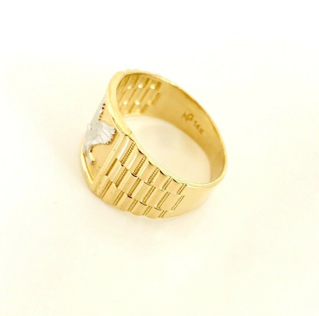 Solid 14K gold Men's Eagle ring EJMR29802