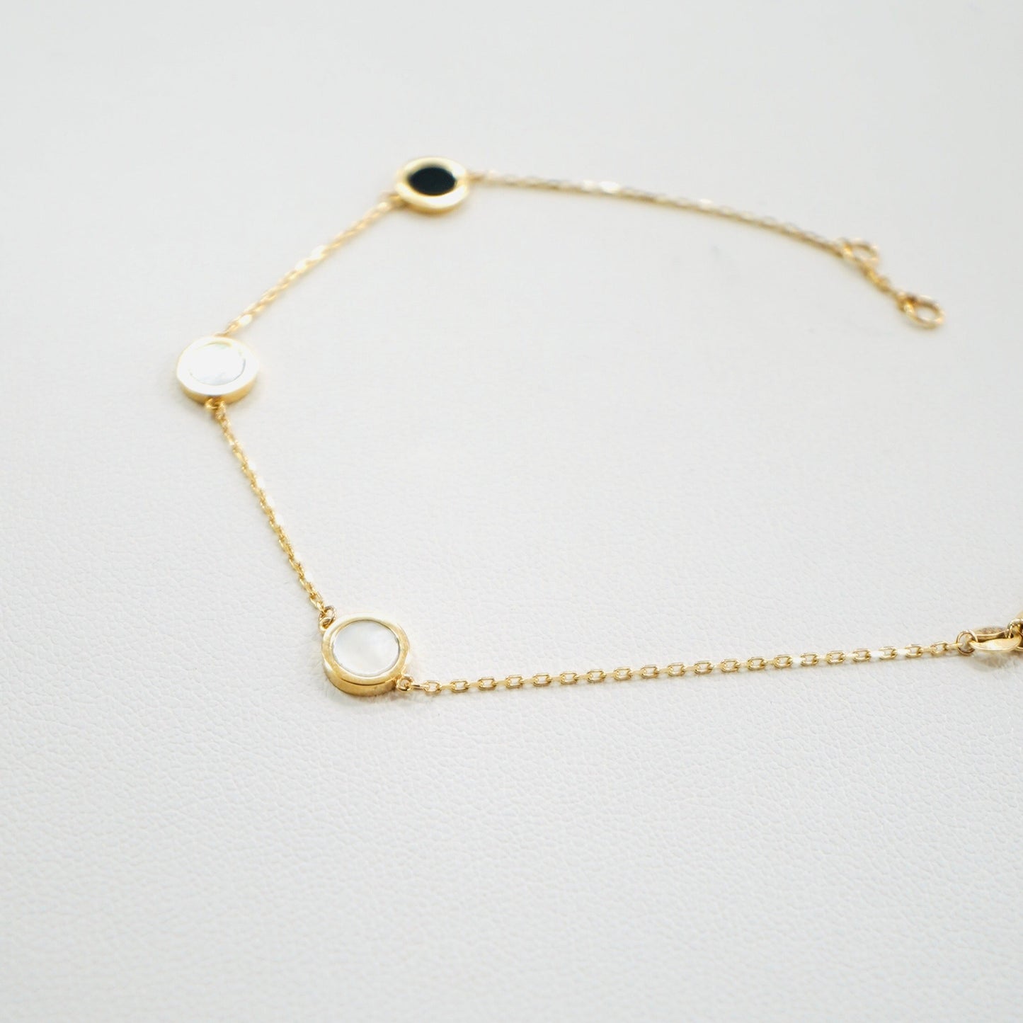 Solid 14K Yellow Gold Tri-Stone Bracelet EJAB206