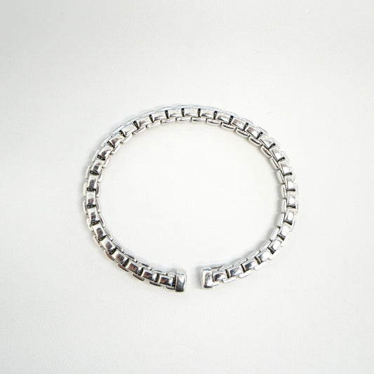 14K White Gold Round Box Bangle