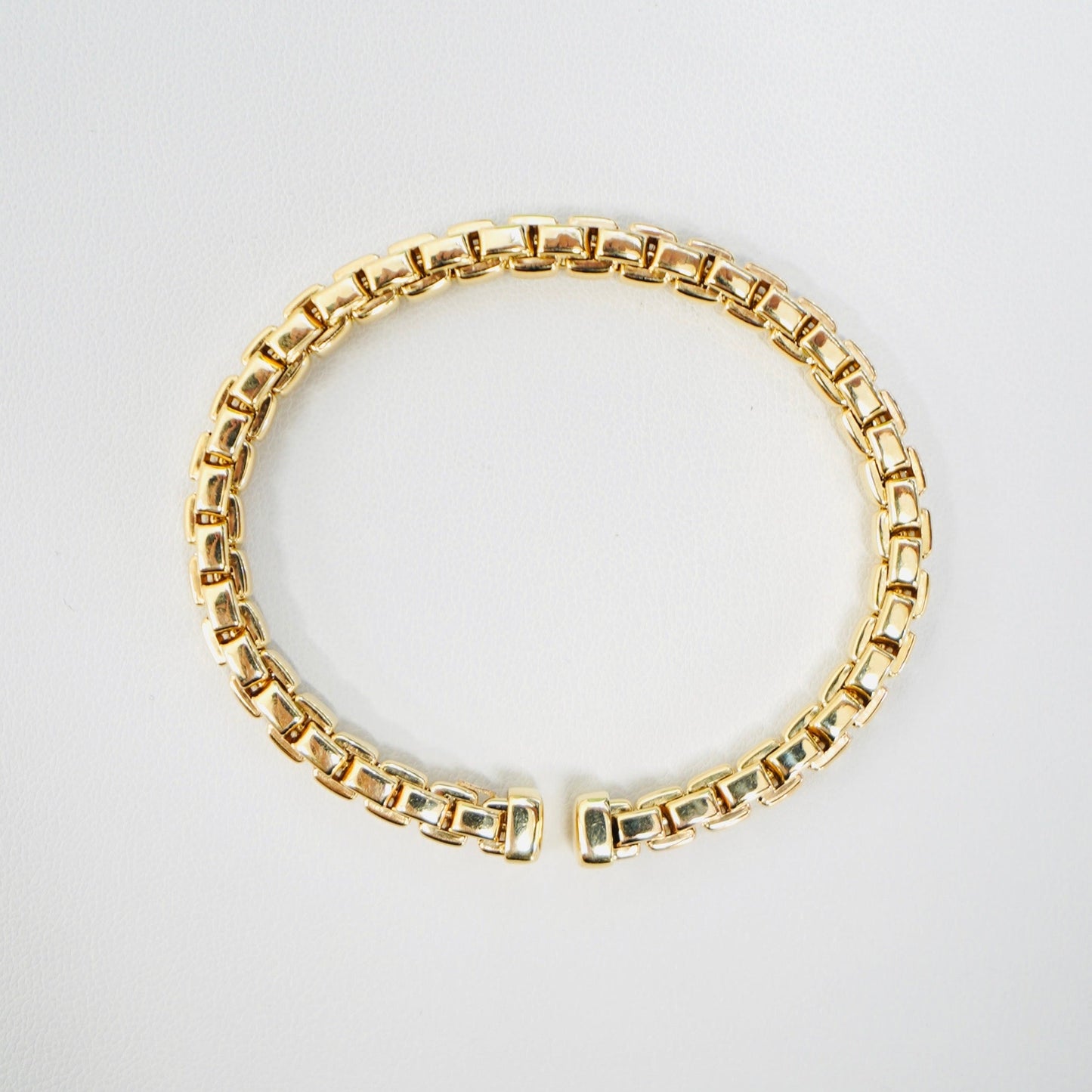 14K Yellow Gold Round Box Bangle