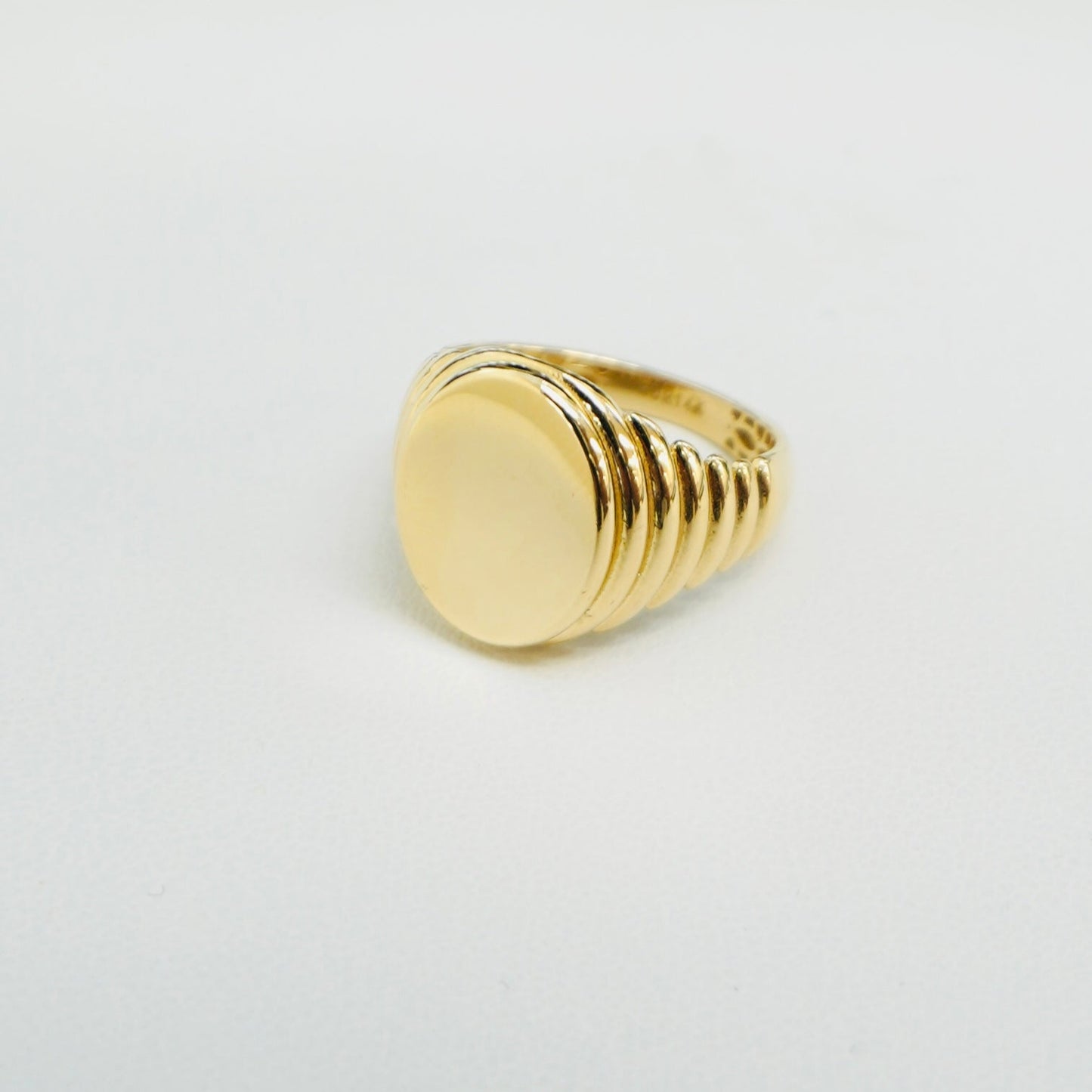 Solid 14K yellow gold Groove Oval Men's Signet Ring EJRG1643
