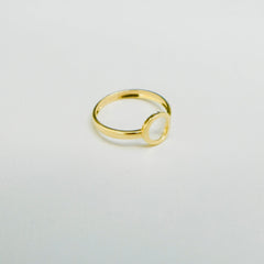 14K Yellow Gold Dainty Circle Ring
