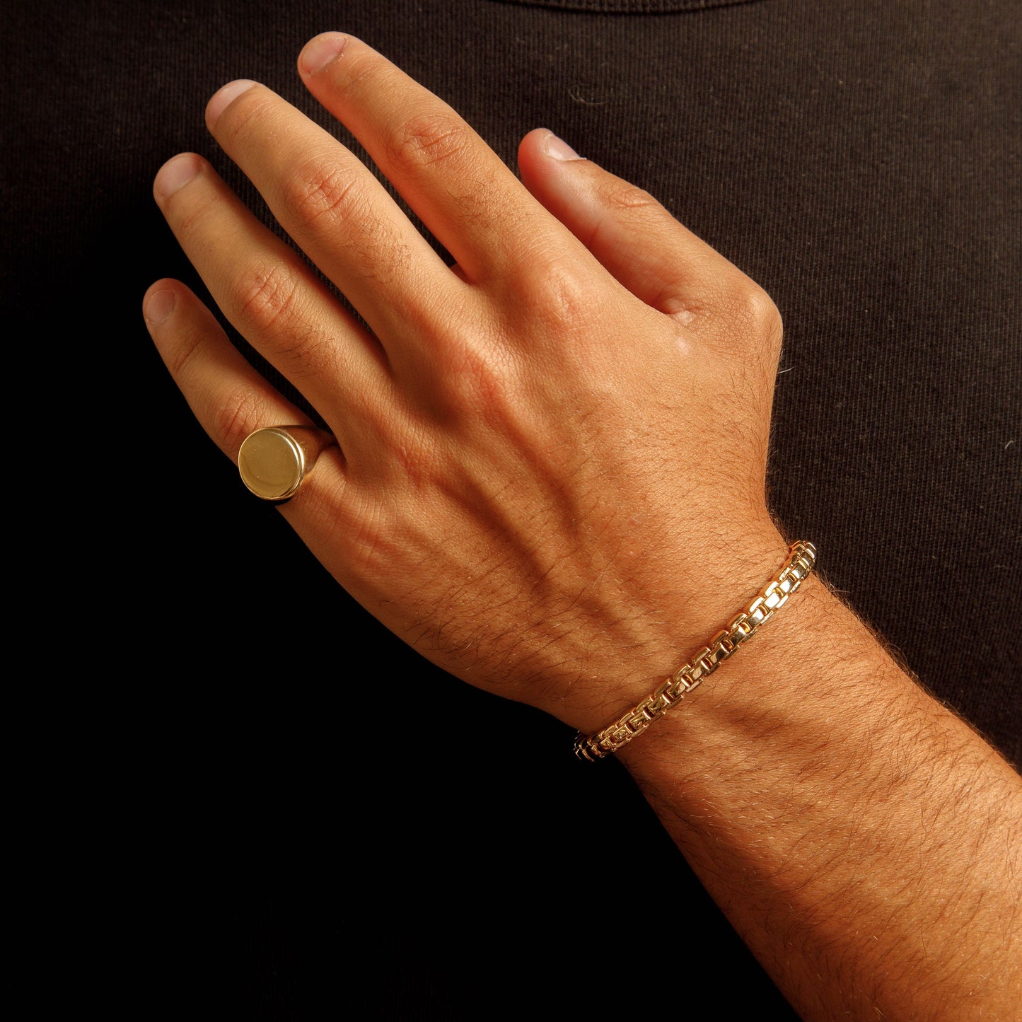 Solid 14K Yellow Gold Circle Signet Ring