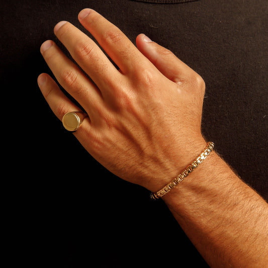 Solid 14K Yellow Gold Circle Signet Ring